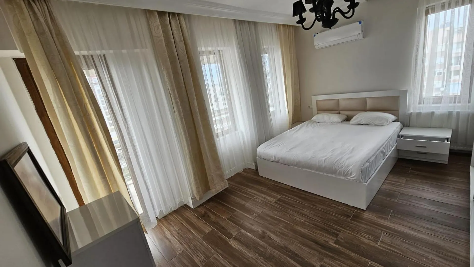 Lara Park Suites أنطاليا