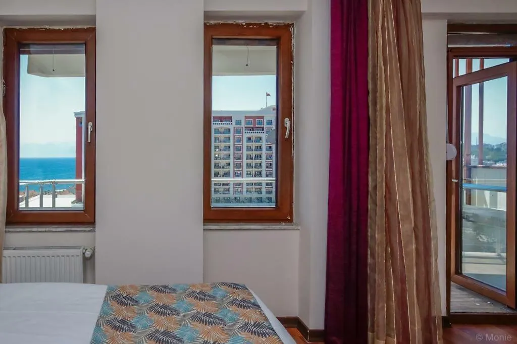 شقة Lara Park Suites أنطاليا تركيا